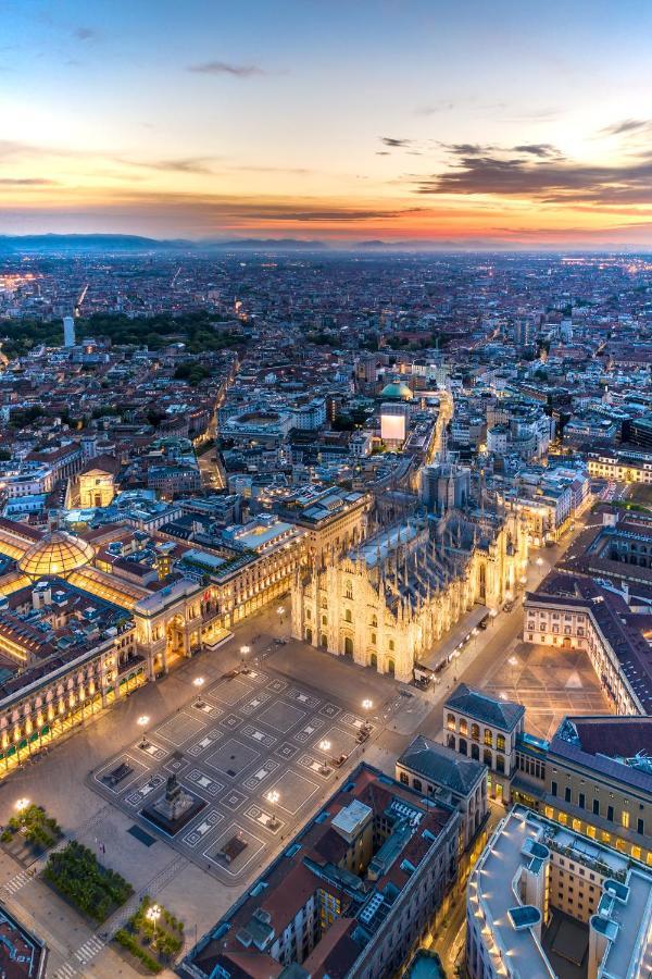 A 10 Min Dal Duomo - Trilocale Moderno Con 3 Letti E 2 Bagni In Citta Studi Apartamento