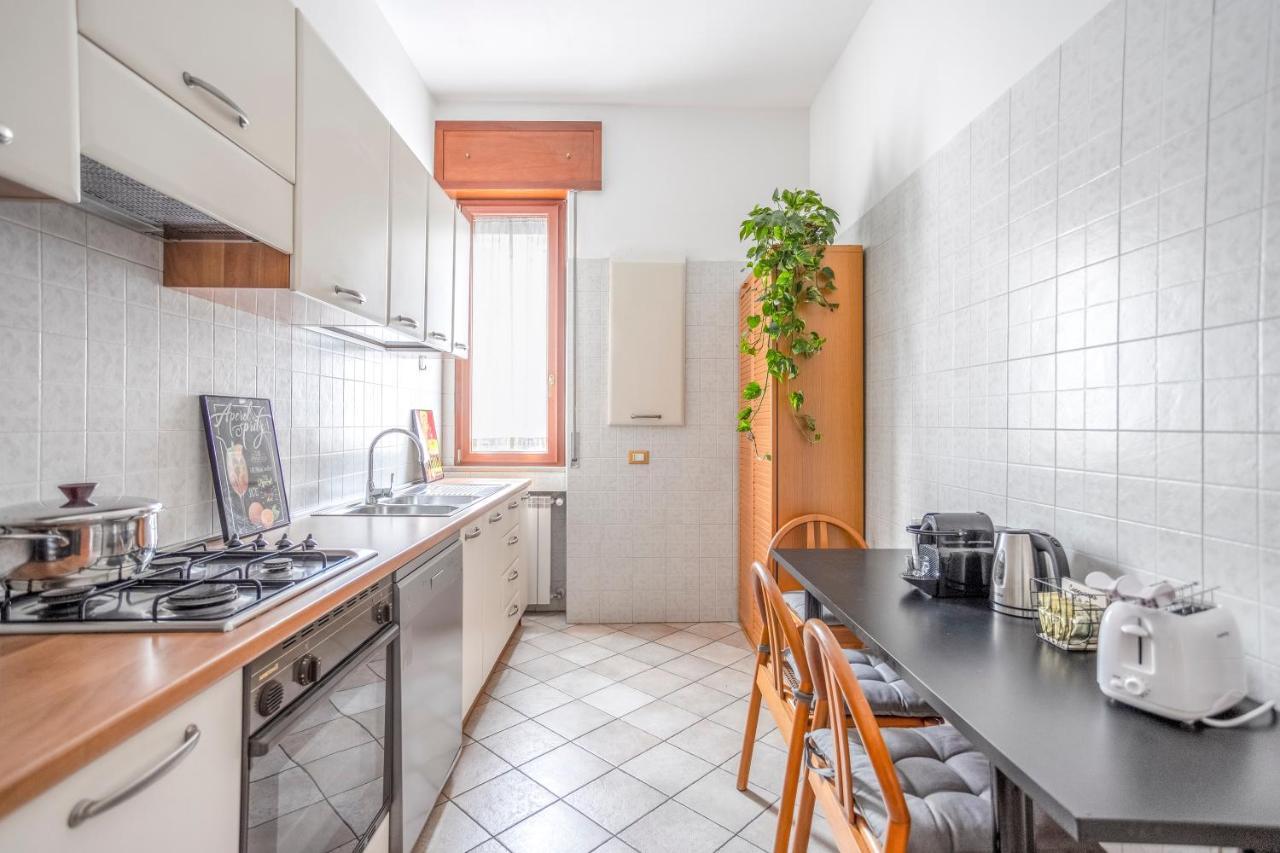 Apartamento A 10 Min Dal Duomo - Trilocale Moderno Con 3 Letti E 2 Bagni In Citta Studi *